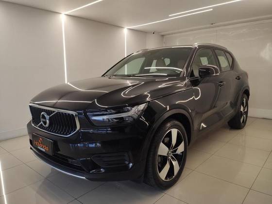 VOLVO XC40 2.0 T4 GASOLINA MOMENTUM GEARTRONIC VOLVO XC40 2.0 T4 GASOLINA MOMENTUM GEARTRONIC